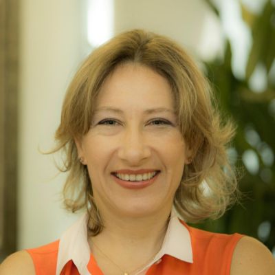 AYLİN ÖZEREN